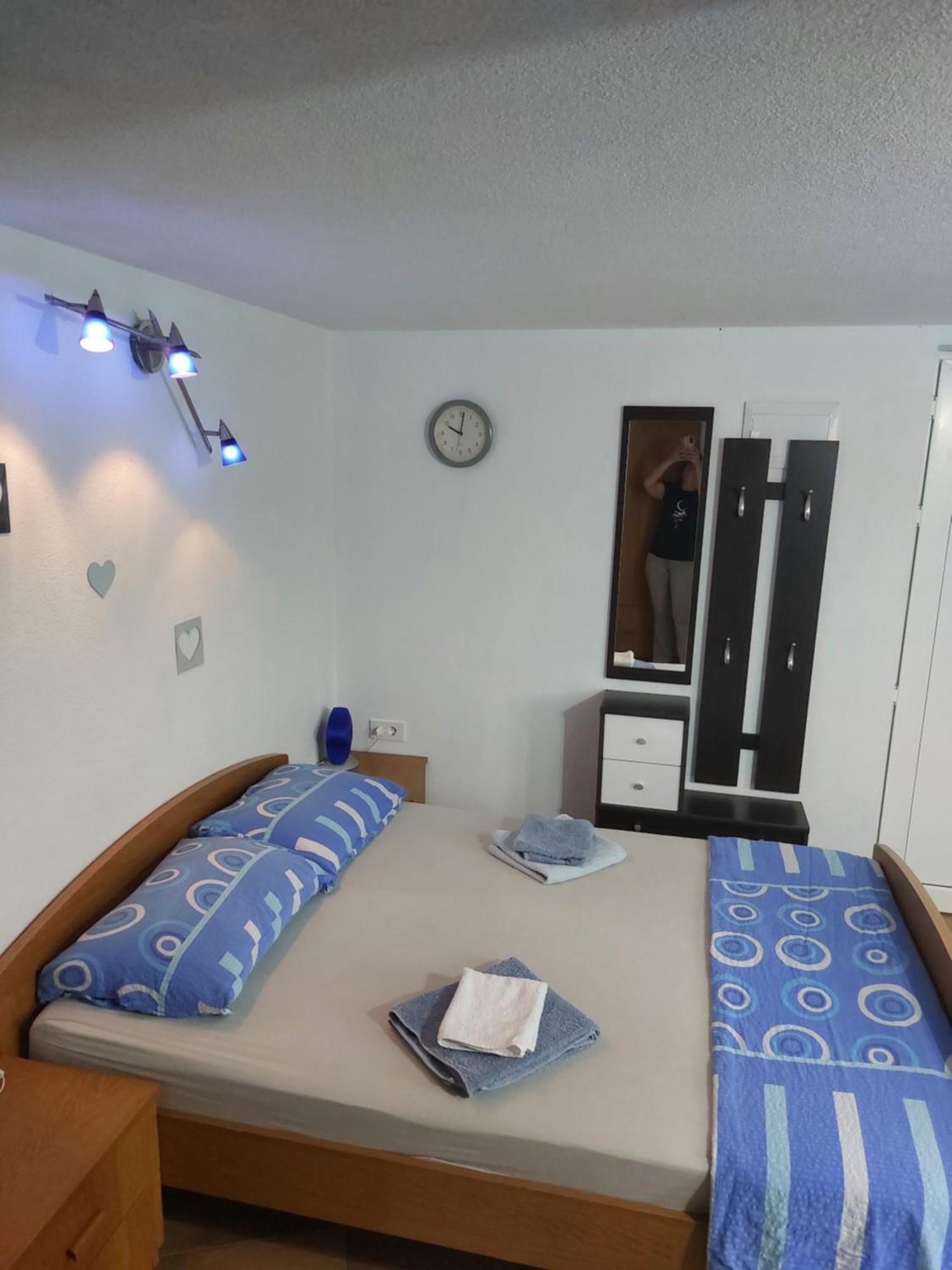 Apartmani Damir Kazija Pakostane Ngoại thất bức ảnh